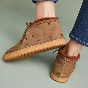 ANTHROPOLOGIE Laidback London Kion Star-Studded Chukka Boots sz 9/40